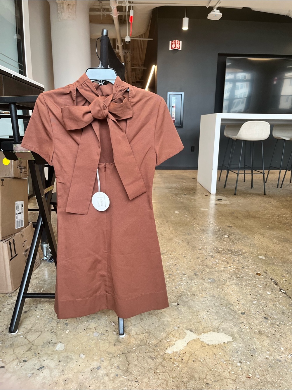 Women's Mockneck Short Sleeve Brown Dress